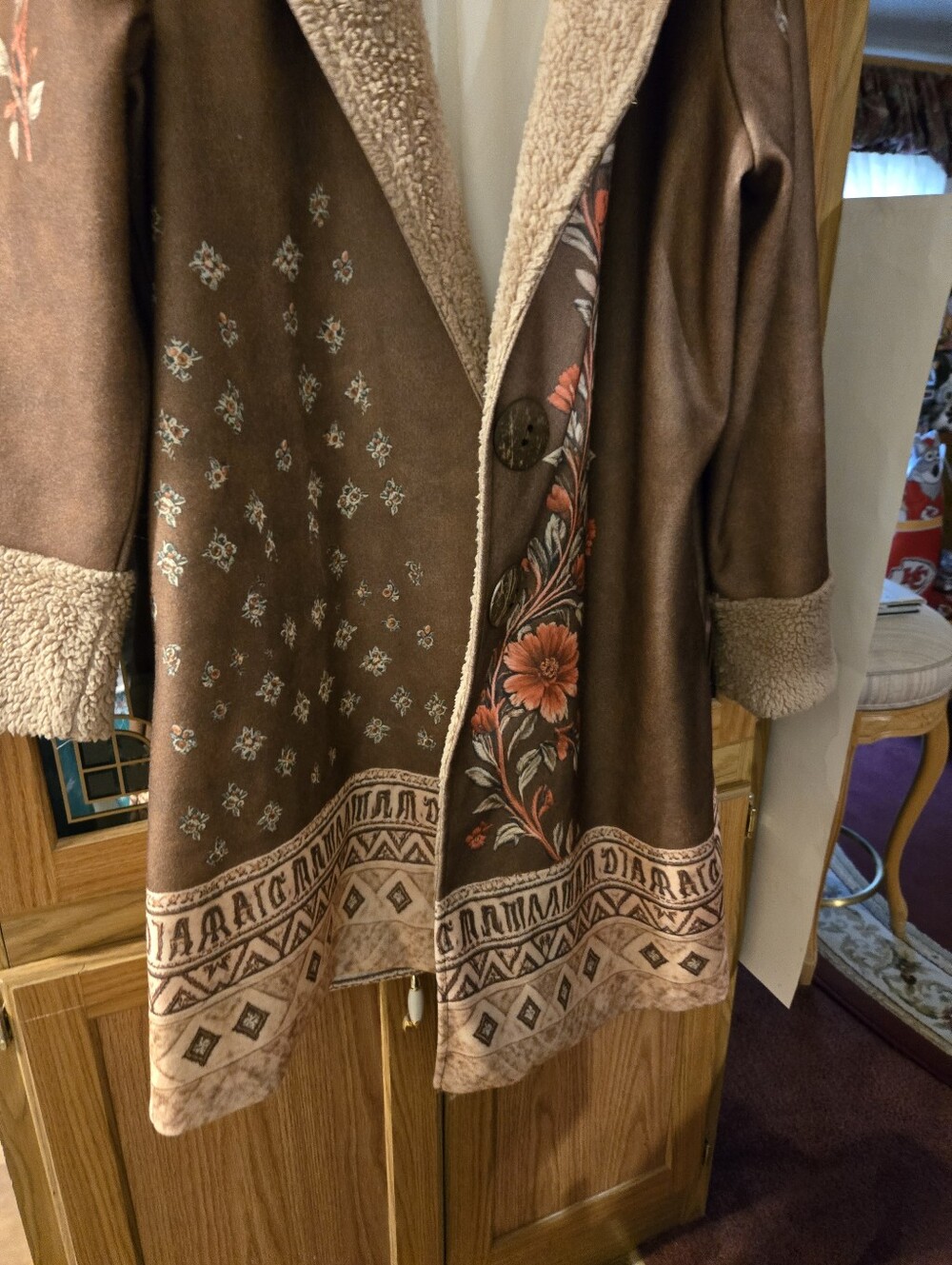 Brown Floral Trim Women's Faux-Shearling Coat Sweater Faux Buttons Open Coat